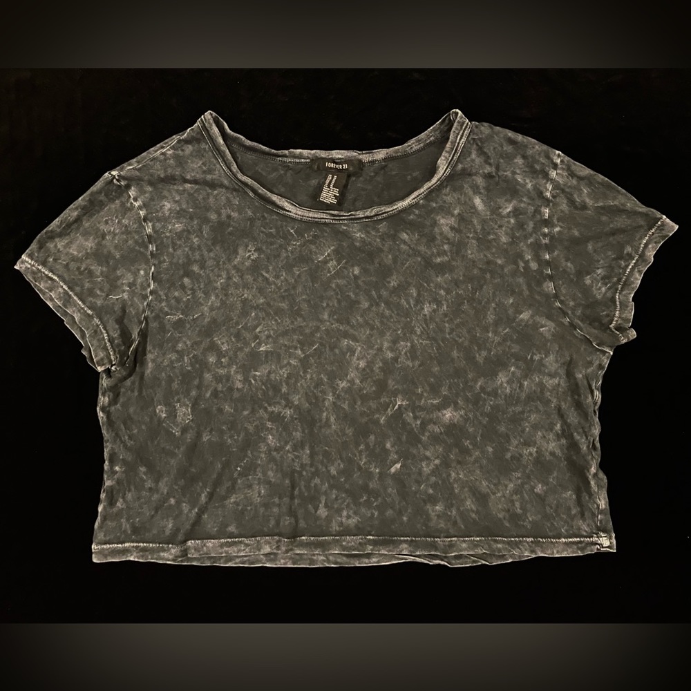 black distressed stone washed cropped tee